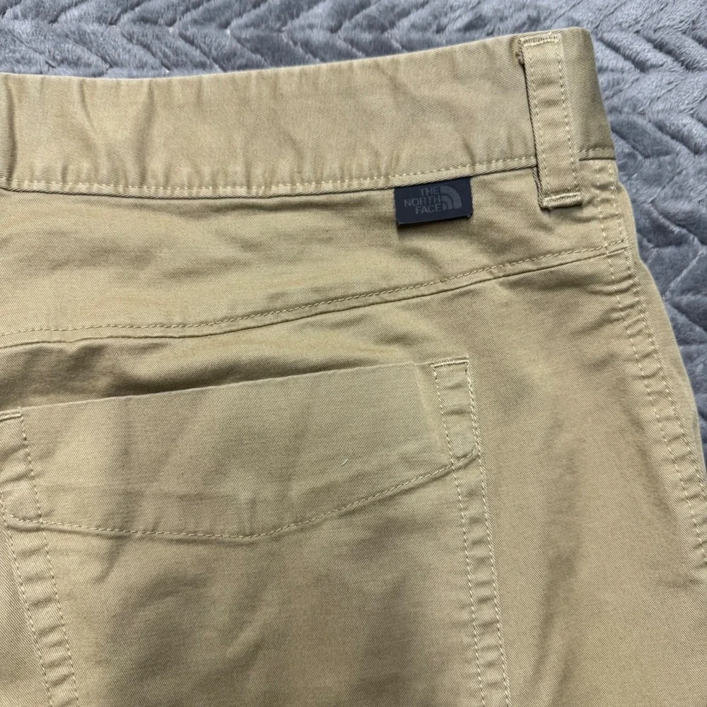 The North Face Chino Shorts 34 Khaki Excellent‎ Cotton Blend Stretch (1651)